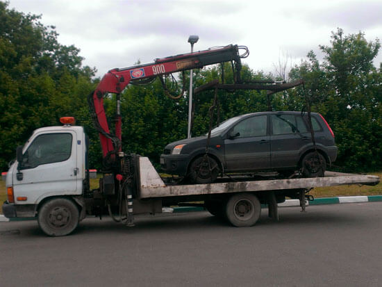 evakuatori v Симферопольском Шоссе